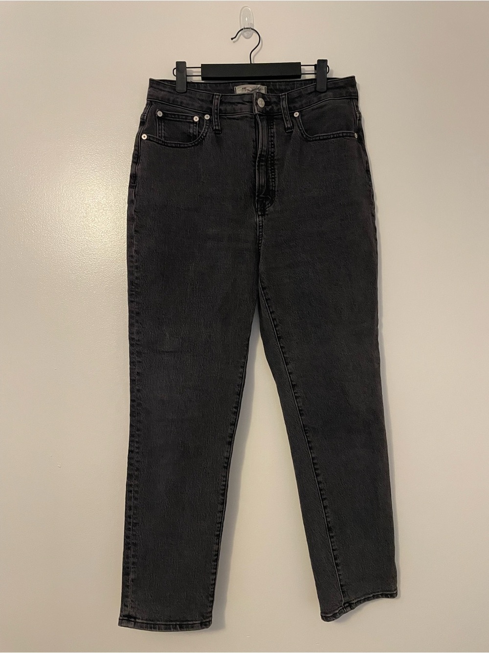 Madewell’s The Perfect Curvy Vintage High-Rise Black Cotton Blend Denim Jeans